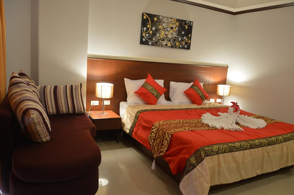 Sharaya Residence Patong Exterior photo